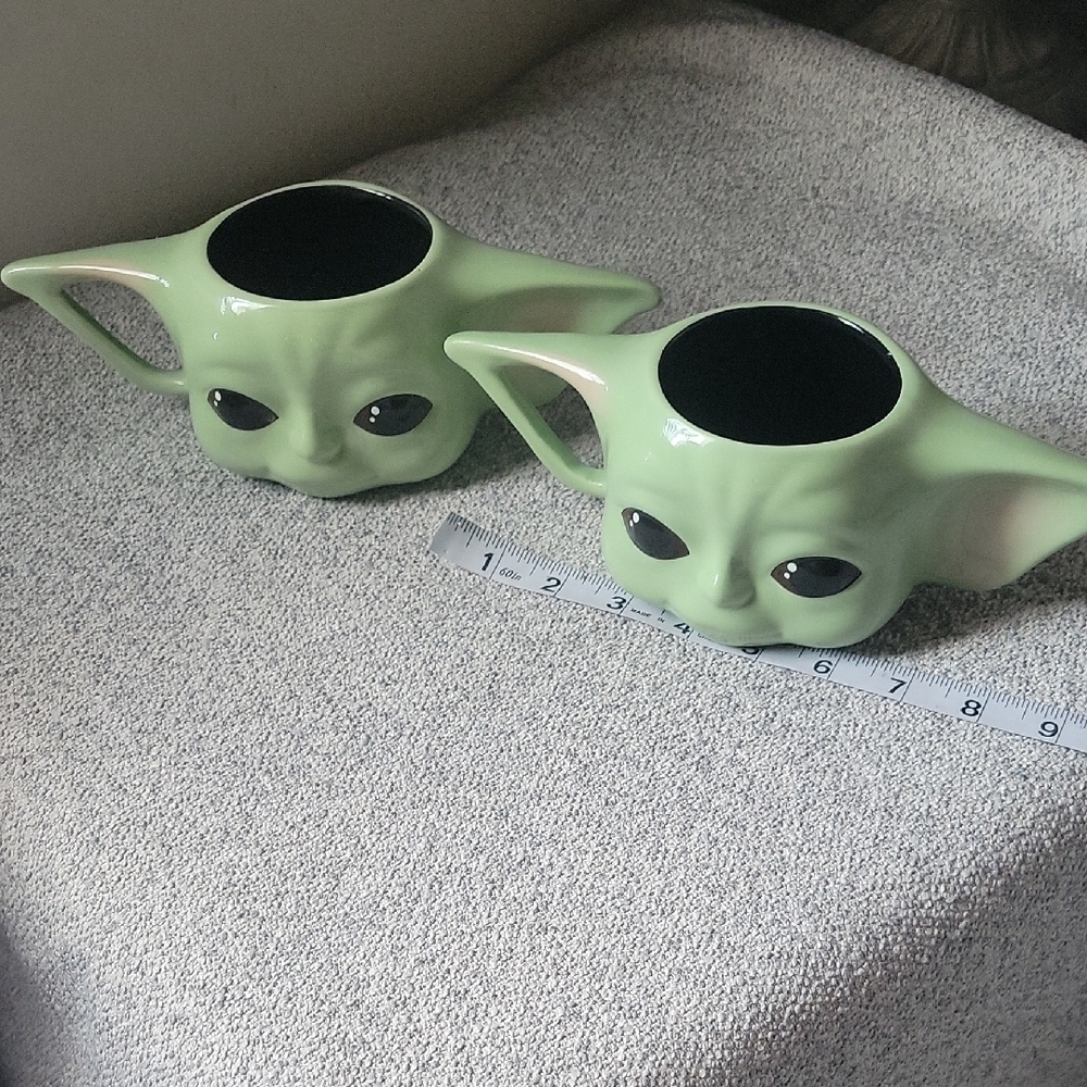 Disney STAR WARS GROGU Green Ceramic Baby Alien Mugs Set of 2 - Picture 1 of 6